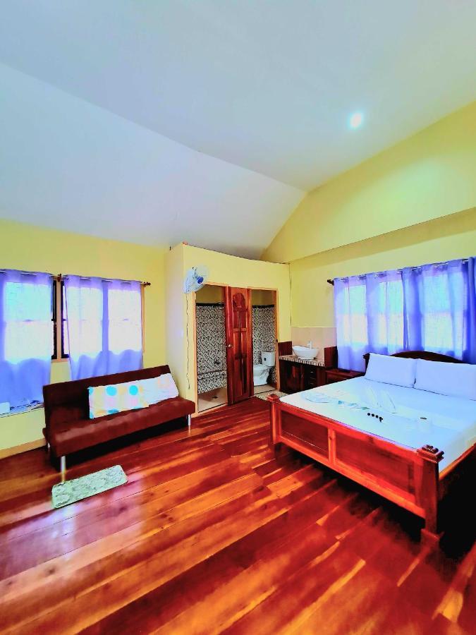 La-Familia Guest House Siquijor Exterior foto